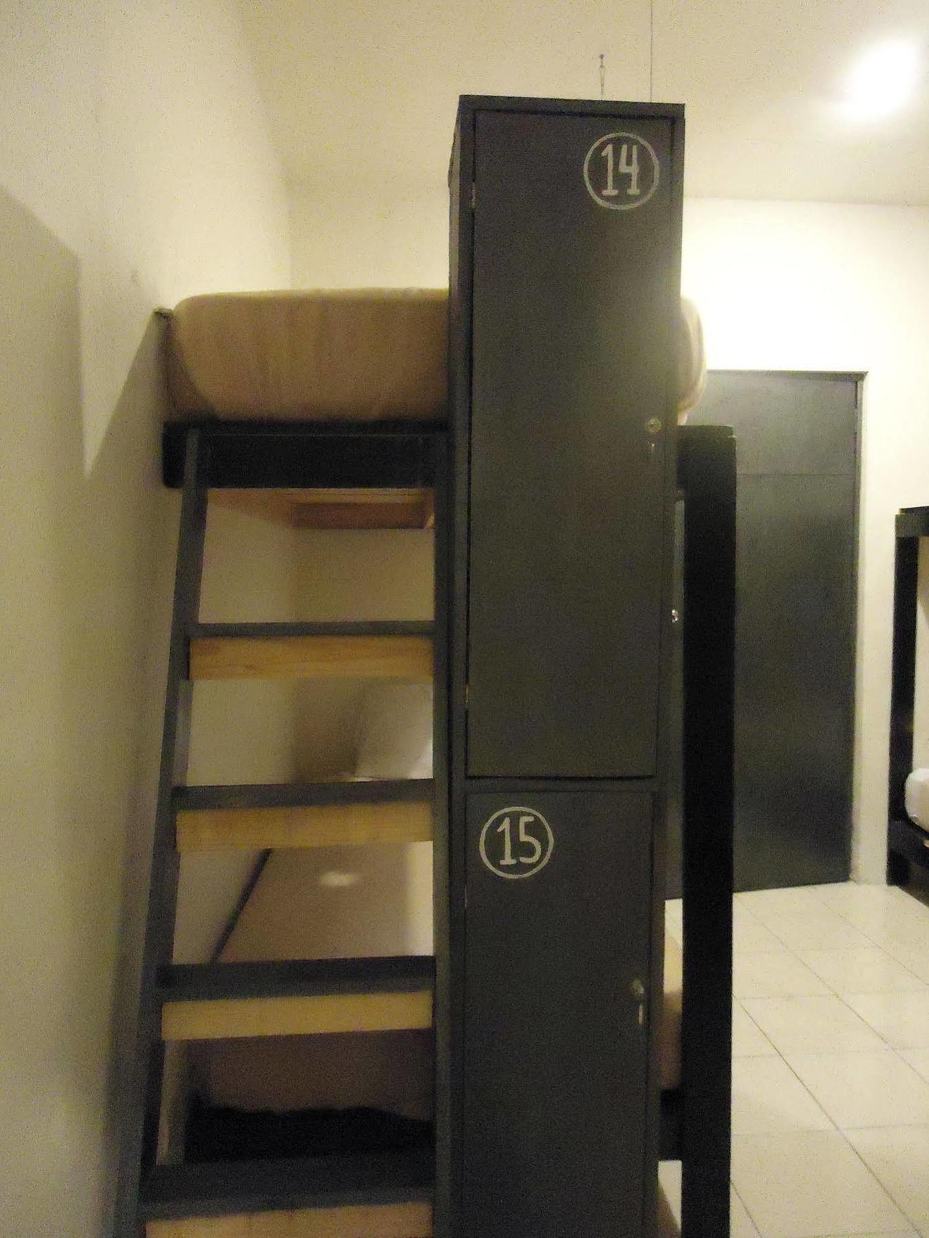 Humble Bumble Hostal *